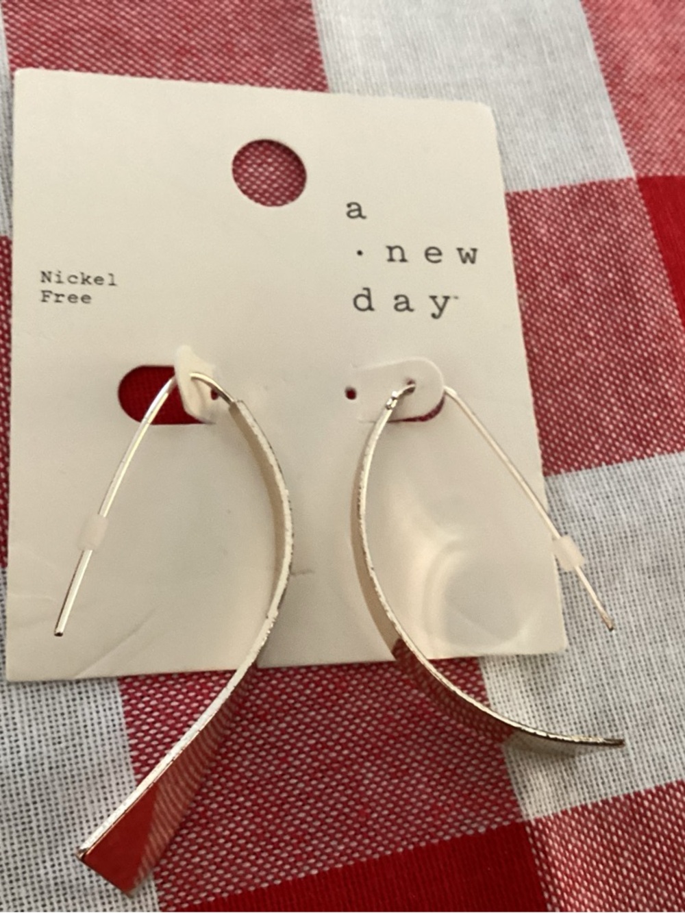 a new day Polished Curved Earrings - Picture 3 of 5
